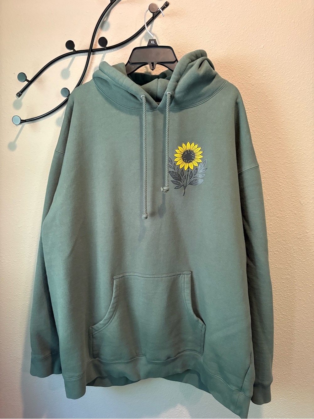 Sunflower Graphic Hoodie - Sage Green women’s Sweatshirt